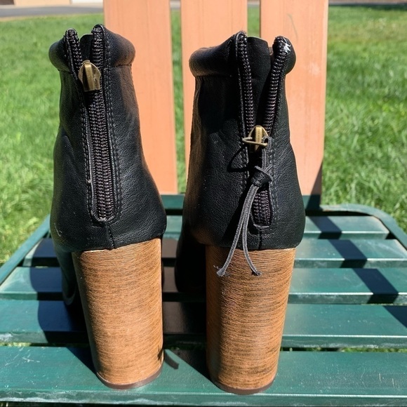 Torrid Vazan stacked heel ankle boots - Picture 3 of 10